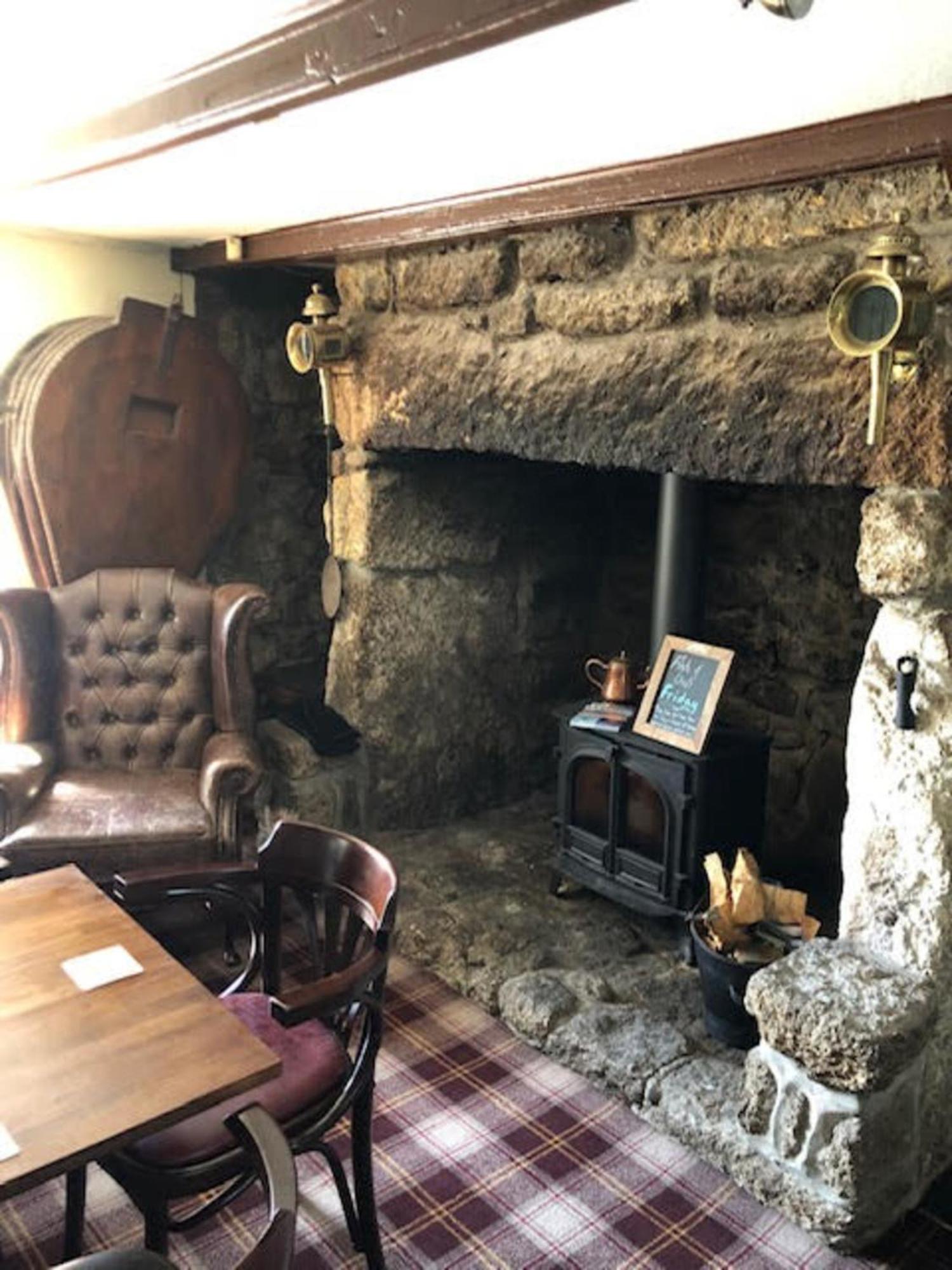 The Engine Inn Пензанс Экстерьер фото